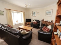 TripAdvisor - RIVENDELL, garden views, conservatory, charming interior, near Hunstanton UPDATED 2019 - Self-Catering Ringstead... 