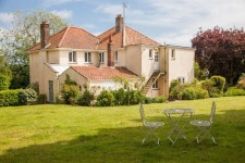 St Hilarys House UPDATED 2022: 5 Bedroom House Rental in Walsingham with Parking and Washer - Tripadvisor