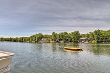 Waterfront Lake Cabin w/Boat Dock, Fire Pit+Kayaks UPDATED 2021 - Tripadvisor - Lake George Vacation Rental