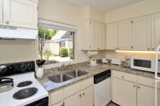  Village Studio UPDATED 2018: Studio Apartment in Bluffton with Air Conditioning and Patio - TripAdvisor  Village Studio UPDATED... 