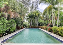 YOLO on Sanibel: Gorgeous Remodeled 2BR+Loft Pool Home Steps to Beach Access! UPDATED 2019 - TripAdvisor - Sanibel Island... 
