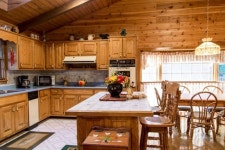 Cross Haus ( 3 Bedroom cabin ) Has Grill and Hot Tub - UPDATED 2019 - TripAdvisor - Helen Vacation Rental
