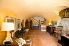 Casa Rustica UPDATED 2019: 2 Bedroom Apartment in Monzambano with Terrace and Washer - TripAdvisor