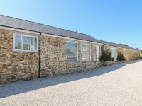 TREMOAN COTTAGE, hot tub, countryside, pet-friendly, Ref 955415 UPDATED 2020 - Tripadvisor - Saint Mellion Vacation Rental
