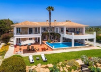  Villa Allure UPDATED 2018: 5 Bedroom Villa in Burgau with Wi... Villa Allure UPDATED 2018: 5 Bedroom Villa in Burgau with Wi-Fi... 