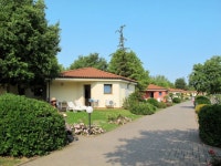 2 bedroom Villa with Pool, Air Con, WiFi and Walk to Shops - 5655623 UPDATED 2019 - TripAdvisor - Peschiera del Garda Vacation Rental