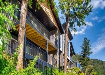 TripAdvisor - Beautiful 3 bedroom house a stones throw away from the lake! UPDATED 2019 - Self-Catering Christina Lake Vacation... 