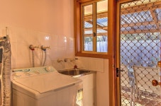 Freycinet Villa 1 UPDATED 2019: 3 Bedroom House Rental in Coles Bay with Grill and Parking - TripAdvisor