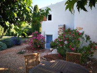 Bergerie de Saint Roch Has Grill and Secure Parking - UPDATED 2019 - TripAdvisor - Saint-Saturnin-les-Apt Vacation Rental