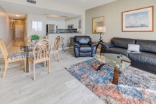 Majestic Sun A0206 UPDATED 2019: 1 Bedroom Apartment in Miramar Beach with DVD Player and Parking - TripAdvisor