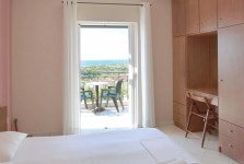 Short drive to beach, 10 min walk to few amenties UPDATED 2023 - Tripadvisor - Mousata Vacation Rental