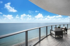 DIRECT OCEAN FRONT STUNNING VIEWS NELA Has Wi-Fi and Air Conditioning - UPDATED 2019 - TripAdvisor - Hollywood Vacation Rental