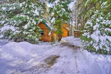 NEW! Secluded Leavenworth Cabin on Chiwawa River! UPDATED 2019 - TripAdvisor - Plain Vacation Rental