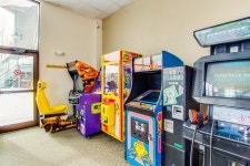 Warm, cozy condo with shared pool, hot tub, & sauna, plus ski shuttle access! UPDATED 2019 - TripAdvisor - Silverthorne Vacation... 