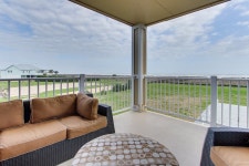 Luxury waterfront condo next to beach w/ shared pools, hot tub, & more! UPDATED 2019 - TripAdvisor - Galveston Vacation Rental