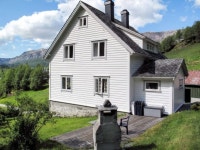 Dale (FJS543) UPDATED 2019: 3 Bedroom House Rental in Dale with Grill and Balcony - TripAdvisor