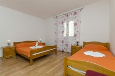 Apartments Milan UPDATED 2023: 1 Bedroom Apartment in Bol with Central Heating and Internet Access - Tripadvisor