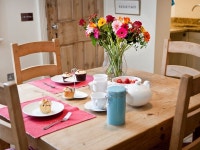G0043 Cottage situated in York Has Cable/satellite TV - UPDATED 2019 - TripAdvisor - Dunnington Vacation Rental