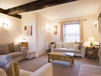 G0112 Cottage situated in Pickering UPDATED 2019 - TripAdvisor - Pickering Vacation Rental