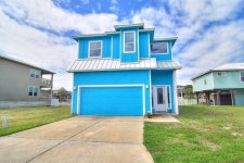 Neals Nest at Paradise Pointe Has Shared Outdoor Pool (Unheated) and Terrace - UPDATED 2020 - Tripadvisor - Port Aransas... 