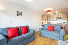 Bright 2-bedroom flat, sleeps 6, nr London Bridge UPDATED 2019 - TripAdvisor - London Vacation Rental