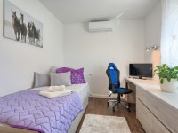 3 bedroom Villa with Pool, Air Con, WiFi and Walk to Shops - 5606292 UPDATED 2019 - TripAdvisor - Pula Vacation Rental