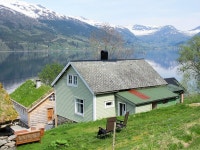 Jolster (FJS096) UPDATED 2019: 3 Bedroom House Rental in Vassenden with Grill and Wi-Fi - TripAdvisor