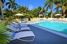 LARGE SWIMMING POOL! BEACH MEMBERSHIP! FULLY STAFFED-Summerhill - 6 UPDATED 2020 - Tripadvisor - Rose Hall Vacation Rental
