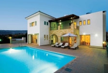 Michelle Marie UPDATED 2019: 4 Bedroom Villa in Coral Bay with Parking and Cable/satellite TV - TripAdvisor