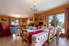 Chalet Le Chavalard UPDATED 2019: 8 Bedroom Chalet in La Tzoumaz with Balcony and Parking - TripAdvisor