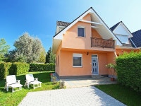 Balaton H2053 UPDATED 2019: 3 Bedroom House Rental in Balatonszarszo with Balcony and Cable/satellite TV - TripAdvisor