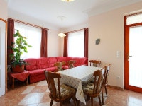 Balaton H2077 UPDATED 2019: 2 Bedroom Apartment in Balatonszemes with Terrace and Central Heating - TripAdvisor