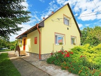 Balaton H2079 UPDATED 2019: 4 Bedroom House Rental in Balatonszemes with Grill and Wi-Fi - TripAdvisor