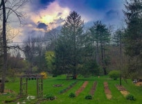 Coburn On The Creek UPDATED 2019: 4 Bedroom House Rental in Coburn with Balcony and Cable/satellite TV - TripAdvisor