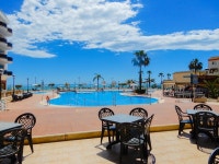 APTO EN JARDINES DEL PLAZA EN PRIMERA LINEA DE PLAYA by SkandiaRentals UPDATED 2022 - Tripadvisor - Peniscola Vacation Rental... 