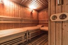 Appartement charmant a la Montagne | Spa, Piscine couverte et bien plus encore! UPDATED 2019 - TripAdvisor - Vallorcine Vacation... 