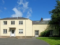 Capel Ogwen, Bangor UPDATED 2022: 6 Bedroom Cottage in Bangor with Washer and Parking - Tripadvisor