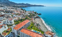 Acapulco Playa, Nerja - R1077 Has Internet Access and Patio - UPDATED 2020 - Tripadvisor - Nerja Vacation Rental
