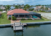 Updates!! Gorgeous Waterfront 3 Bed 2 Bath Home w/ Pool/Spa on Quiet Block!! UPDATED 2020 - Tripadvisor - Marco Island Vacation... 