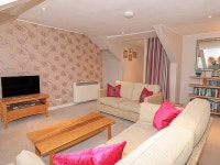 Manor Studio, Dartmouth Has Parking and Internet Access - UPDATED 2024 - Tripadvisor - Kingswear Vacation Rental