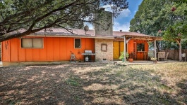 Designers Home in North Austin Has Private Yard and Wi-Fi - UPDATED 2021 - Tripadvisor - Austin Vacation Rental Designers Home in... 
