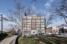 Inviting Stay Alfred at 509 Vine Has Central Heating and Cable/satellite TV - UPDATED 2020 - Tripadvisor - Philadelphia Vacation...