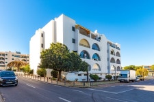 Apartment Salgados Village, a bright 3rd floor apartment with 1 bedroom UPDATED 2020 - Tripadvisor - Gale Vacation Rental