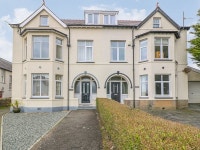 ELM BANK, WIFI, three storeys, exposed beams, Ref 967001 UPDATED 2020 - Tripadvisor - Abersoch Vacation Rental