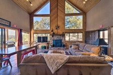 Family Retreat in Central Alto w/ Billiards Games! UPDATED 2021 - Tripadvisor - Alto Vacation Rental