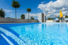 Novalja Apartment Sleeps 6 with Pool and Air Con - 5789899 UPDATED 2020 - Tripadvisor - Novalja Vacation Rental