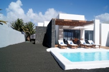 B35 Villalia Zaida UPDATED 2021: 2 Bedroom Villa in Playa Blanca with Washer and Terrace - Tripadvisor