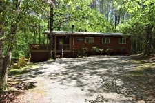 Country Breeze Cabin UPDATED 2024: 4 Bedroom Cabin in Sautee Nacoochee with Cable/satellite TV and Air Conditioning - Tripadvisor