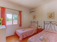 Dulce Vida (CLP240) UPDATED 2022: 3 Bedroom House Rental in La Llobella with Air Conditioning and Terrace - Tripadvisor