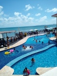 Desde tu Puerta Disfruta del Sol y la Playa Has Waterfront and Ocean Views - UPDATED 2022 - Tripadvisor - Cancun Vacation Rental